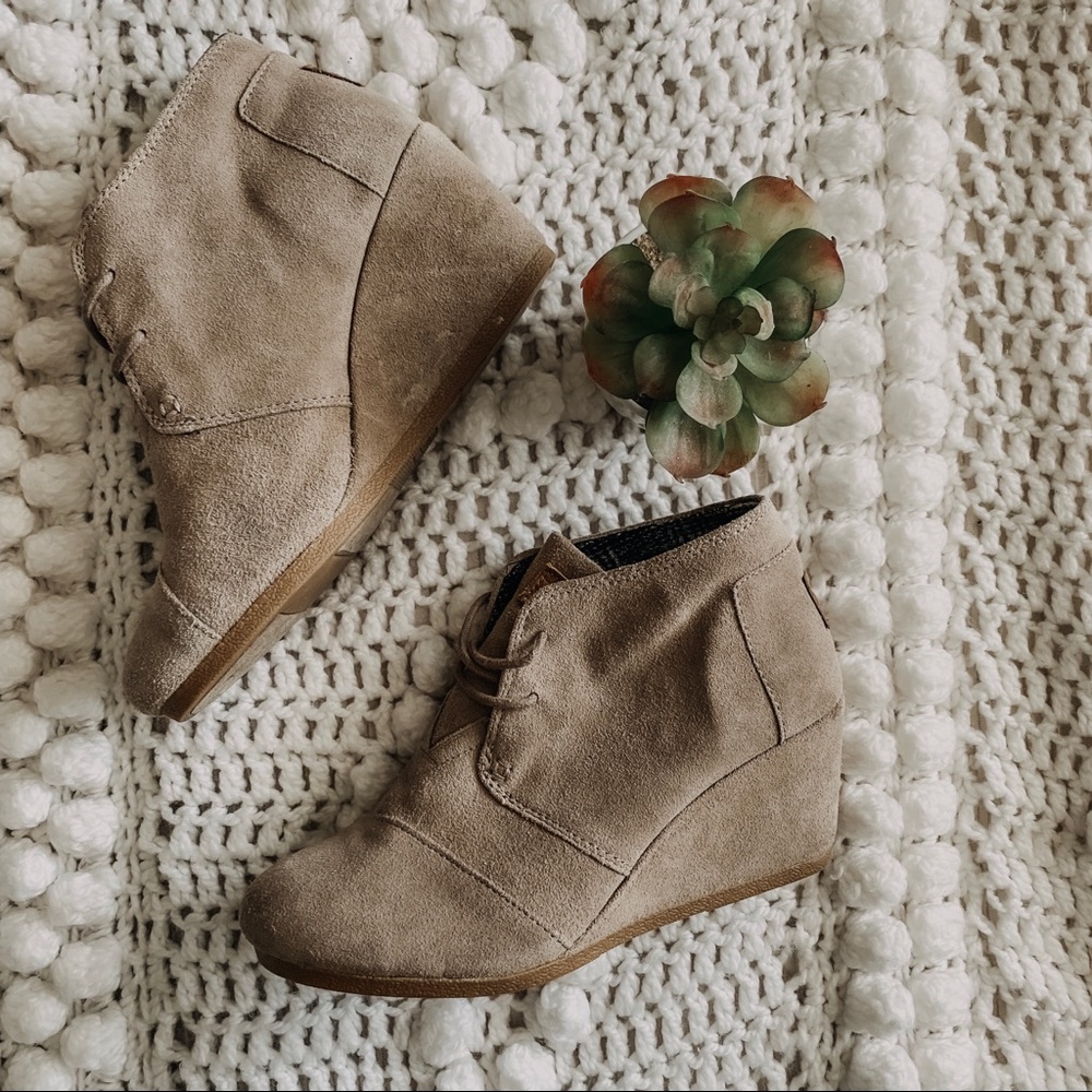 Toms wedge